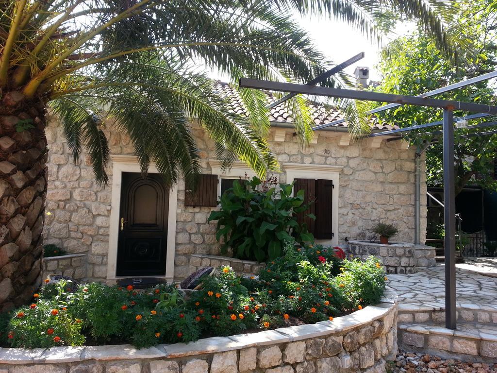Hill Apartments Kotor Buitenkant foto